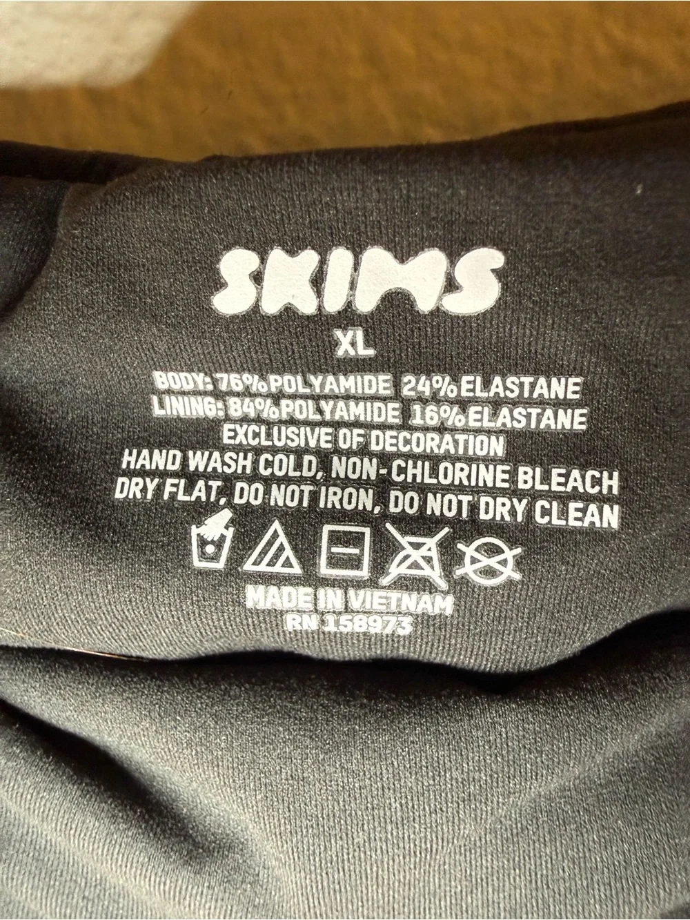 SKIMS Black Bandeau - Picture 4 of 6